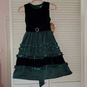 ⭐️Dorissa Green Satin Dress with Black Velvet - Stunning Size 10 ⭐️